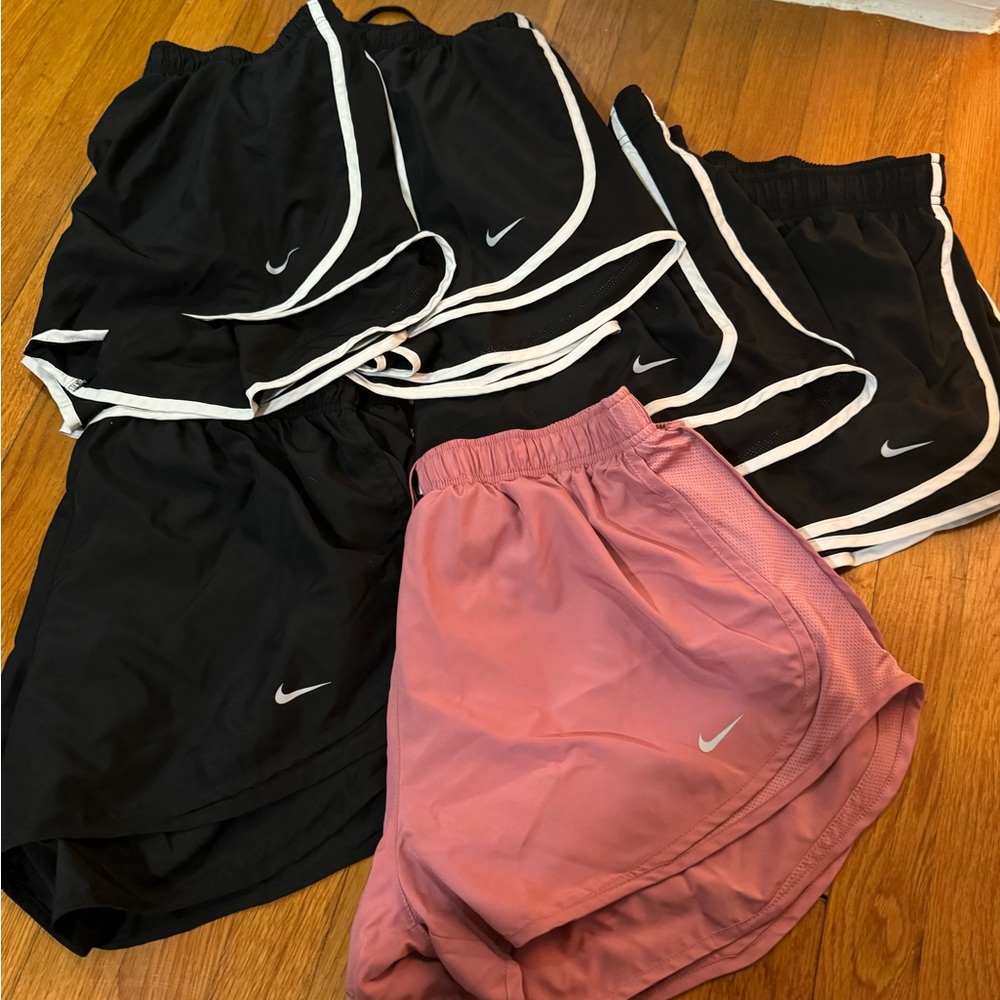 Lot of Nike Tempo Women’s Shorts XL